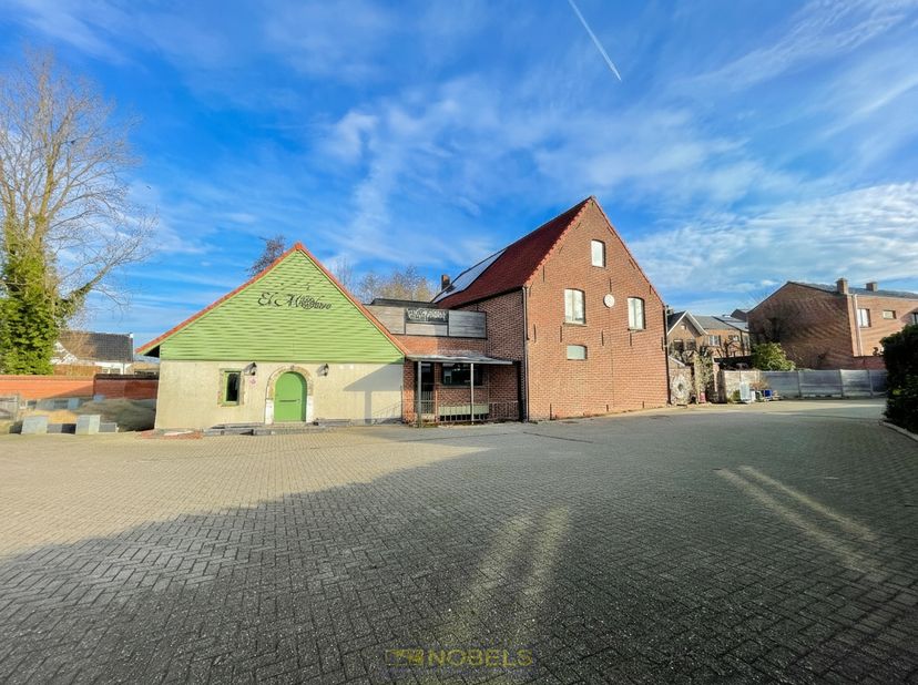 Maison à vendre
                    à 9620 Zottegem