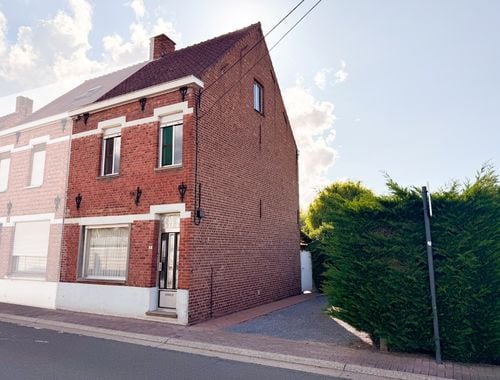                                         Woning te koop in Olsene, € 179.000
