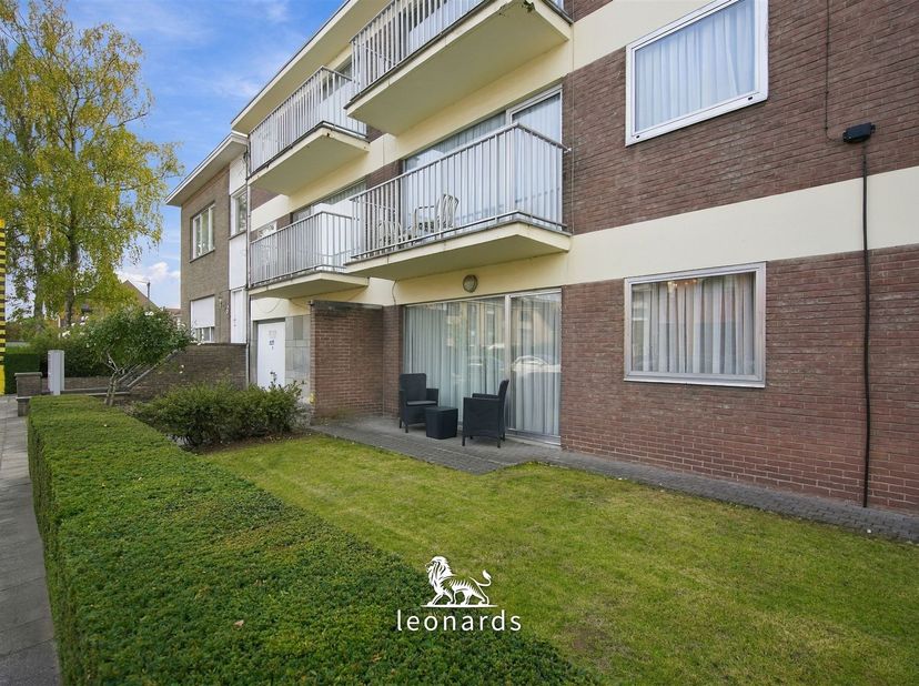 Appartement te koop in Gouden-Rivierlaan 8 bus 0001,
                    8500 Kortrijk