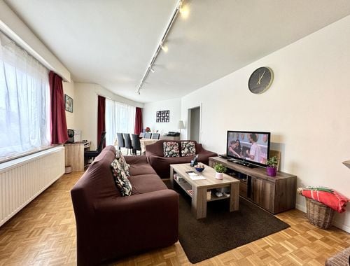                                         Appartement à vendre à Forest, € 395.000
