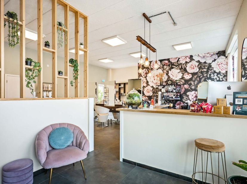 Vastgoedbelegging in Hamme-Mille<br />
Dit handelspand van 86 m² ligt in een goed bereikbare omgeving en is een uitstekende investeringsopportuniteit