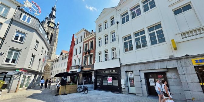 Bedrijfsvastgoed te huur in Grote Markt 27, 8500 Kortrijk