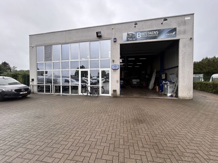Bien professionnel à vendre à Liersesteenweg 7D,
                    2221 Booischot