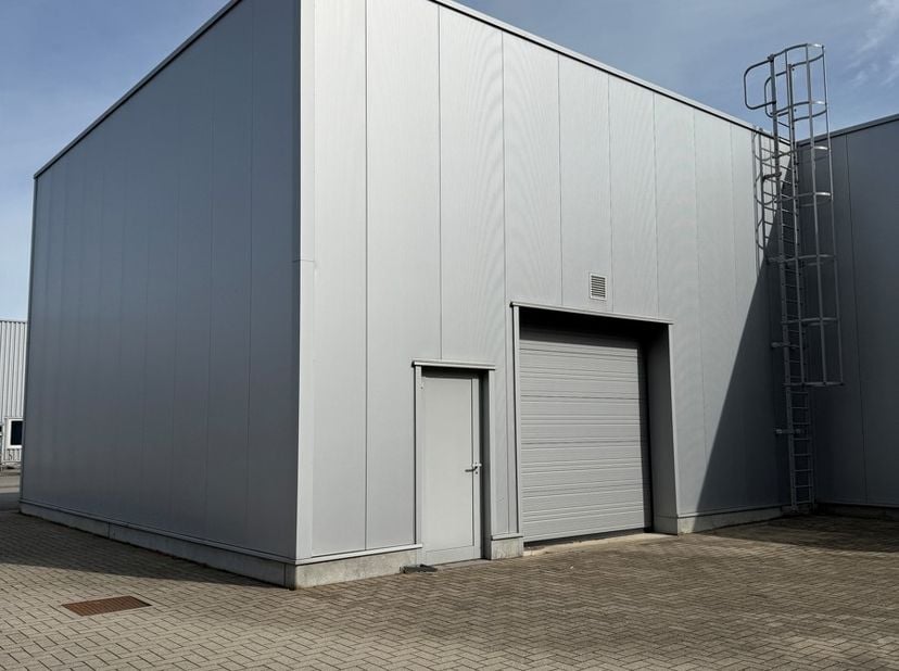 Bedrijfsvastgoed te huur in Industrieweg-Noord 1118,
                    3660 Opglabbeek