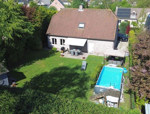                                        Villa à vendre à Essen, € 595.000
