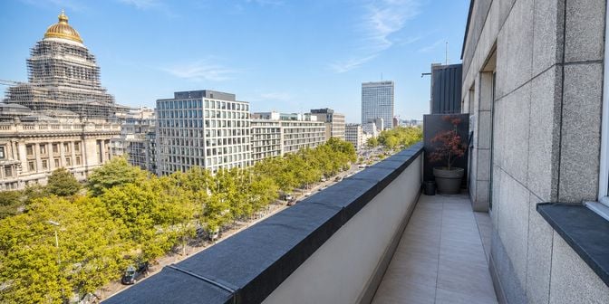 Appartement à louer à AVENUE DE LA TOISON D'OR 74, 1000 Bruxelles
