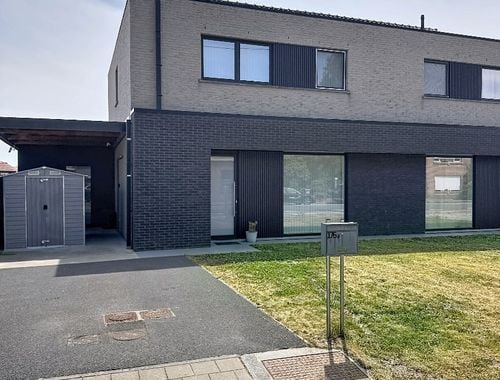                                         Woning te koop in Diksmuide, € 389.000

