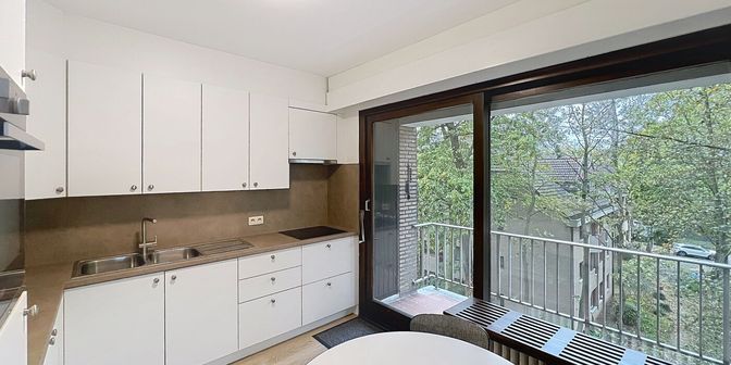 Appartement te koop in Baron Ruzettelaan 76 bus B7, 8310 Assebroek