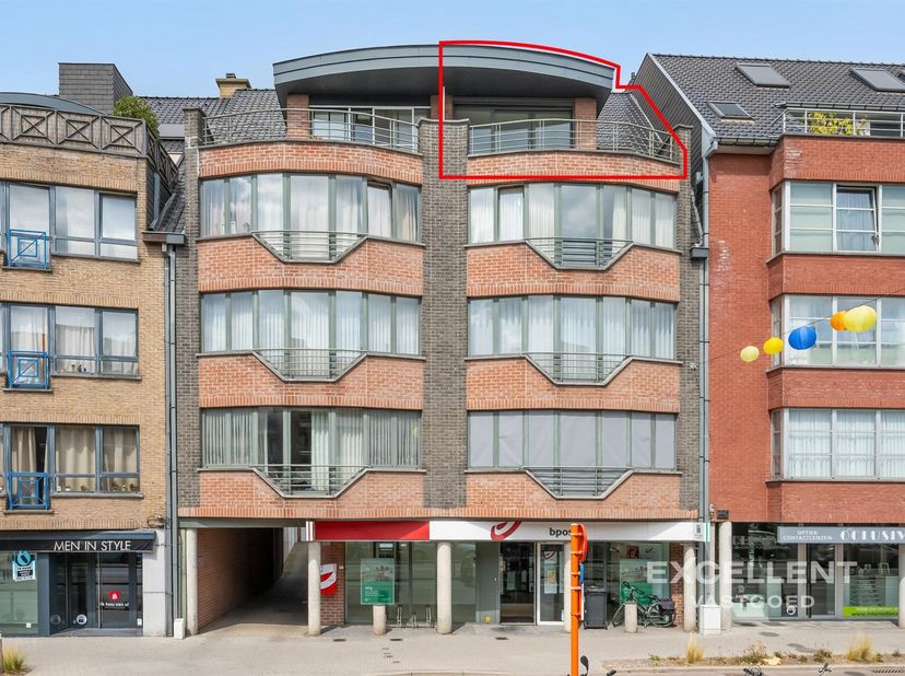 Appartement te koop in ,
                    9800 Deinze