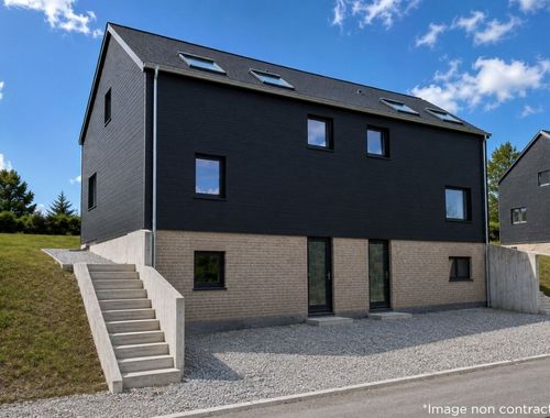                                         Maison unifamiliale à vendre à Longlier, € 350.000
