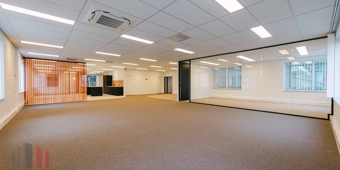 Bedrijfsvastgoed te koop in Pontbeekstraat 2, 1700 Dilbeek