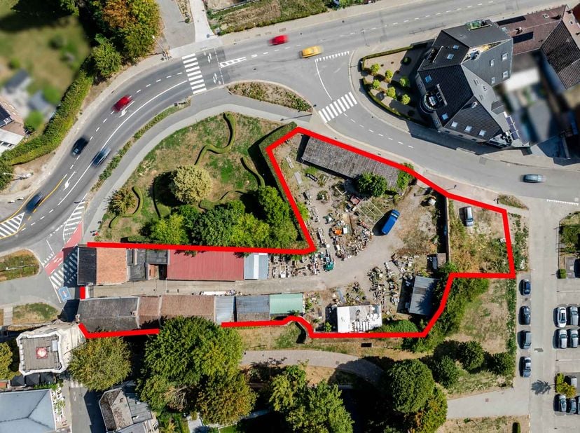 PROJECTGROND - <br />
<br />
LOT 1 - Projectgrond, bestaande uit:<br />
<br />
STAD TONGEREN-BORGLOON, eerste afdeling, deelgemeente TONGEREN, eerste