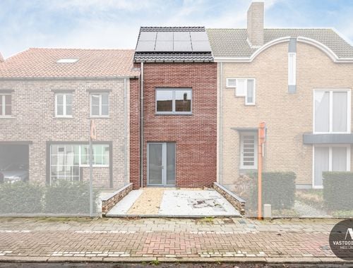                                         Woning te koop in Eeklo, € 330.000
