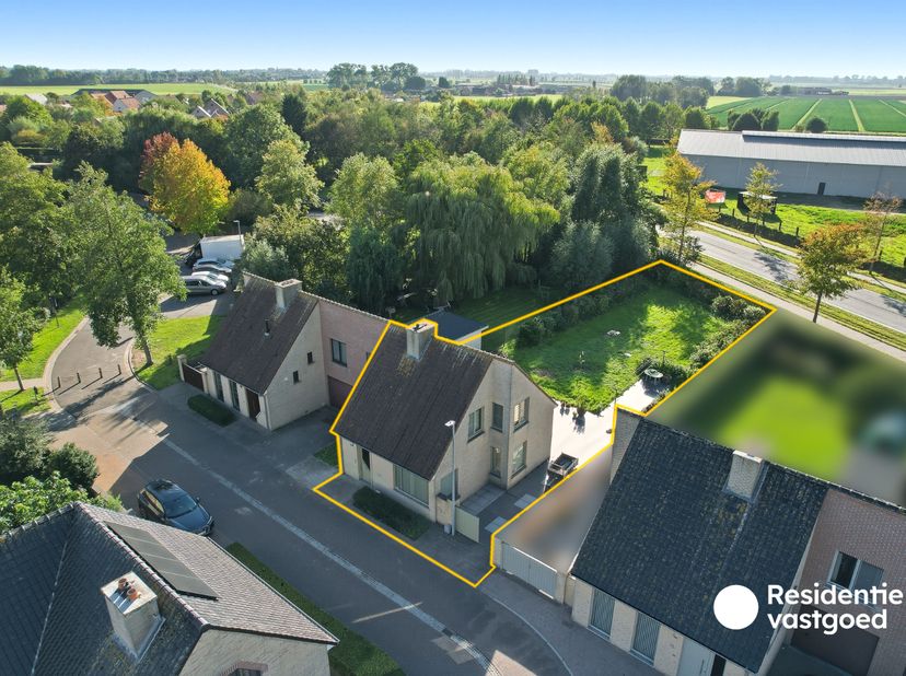 Maison à vendre à Kloosterstraat 13,
                    8600 Diksmuide