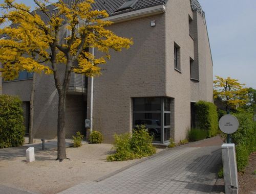                                         Bureaux à louer à Zonhoven, € 2.000
