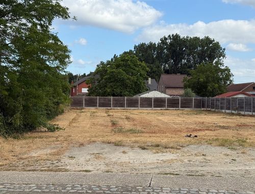                                         Terrain à bâtir à vendre à Begijnendijk, € 159.000
