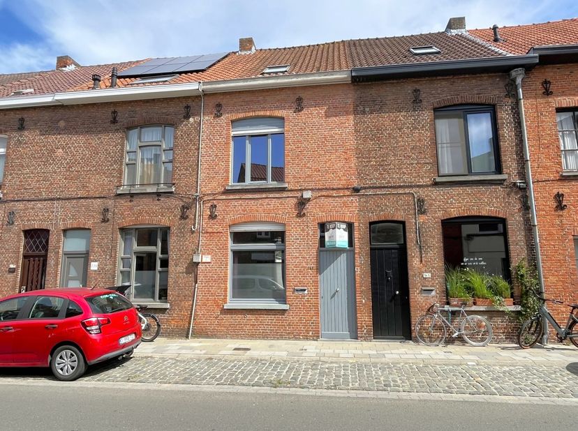 Maison à vendre à Daverlostraat 141,
                    8310 Assebroek