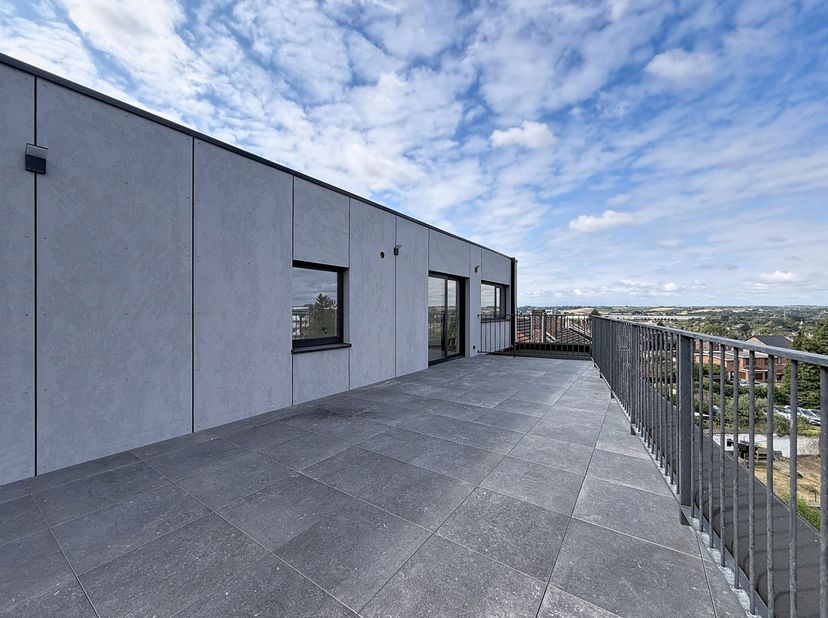 Appartement te koop in Rue de la Fontaine 55,
                    4600 Visé