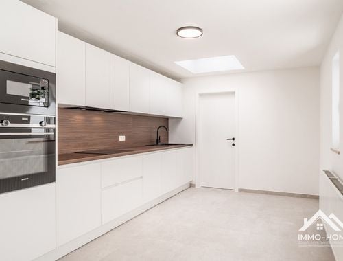                                         Burgerswoning te koop in Gentbrugge, € 449.000
