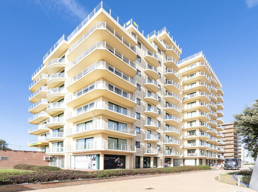 Appartement te koop in Leopold I Esplanade 1 bus 00.03,
                    8660 De Panne