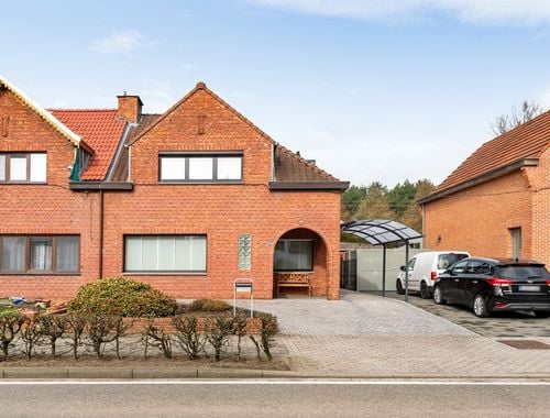                                         Maison unifamiliale à vendre à Herentals, € 299.000
