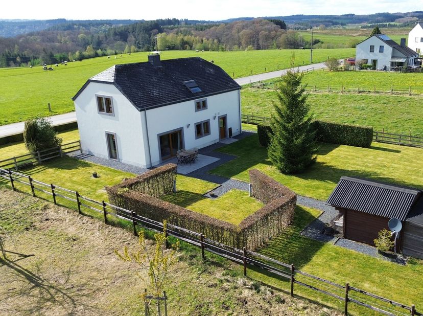 Huis te koop in Route de la Bellevue 41,
                    6833 Ucimont