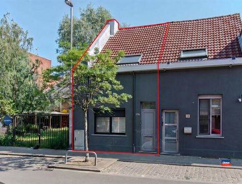                                         Maison à vendre à Hoboken, € 299.000
