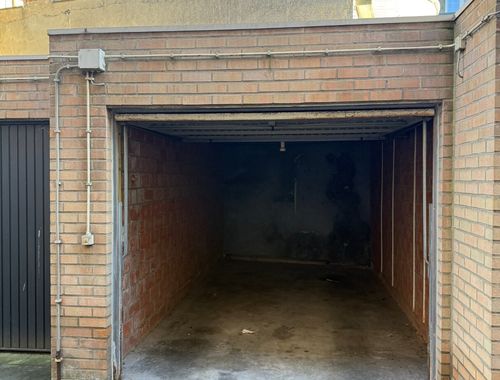                                         Box à vendre à Oostende, € 55.000
