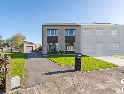                                         Woning te koop in Eeklo, € 320.000
