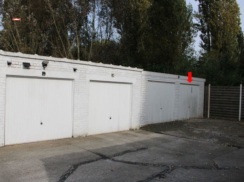 Garage à louer à Guido Gezellelaan 119,
                    8930 Menen