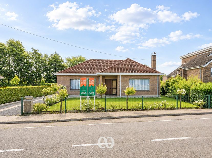 Huis te koop in Kortrijkstraat 322,
                    9700 Oudenaarde