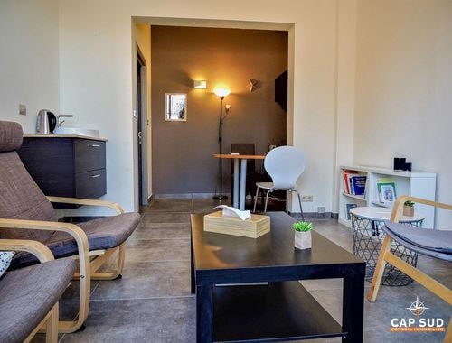                                         Bureaux à louer à Waterloo, € 450
