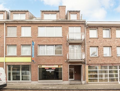                                        Bâtiment commercial à vendre à Lier, € 160.000
