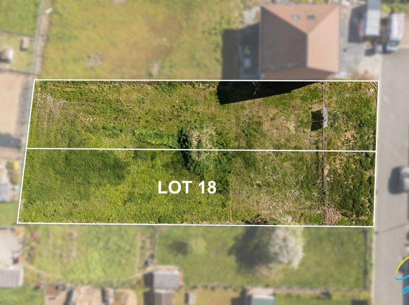 Terrain à bâtir à Brakel, situé dans le lotissement calme « Meierij ».<br />
Caractéristiques :<br />
situé au bout d’une rue en cul-de-sac<br />
pas