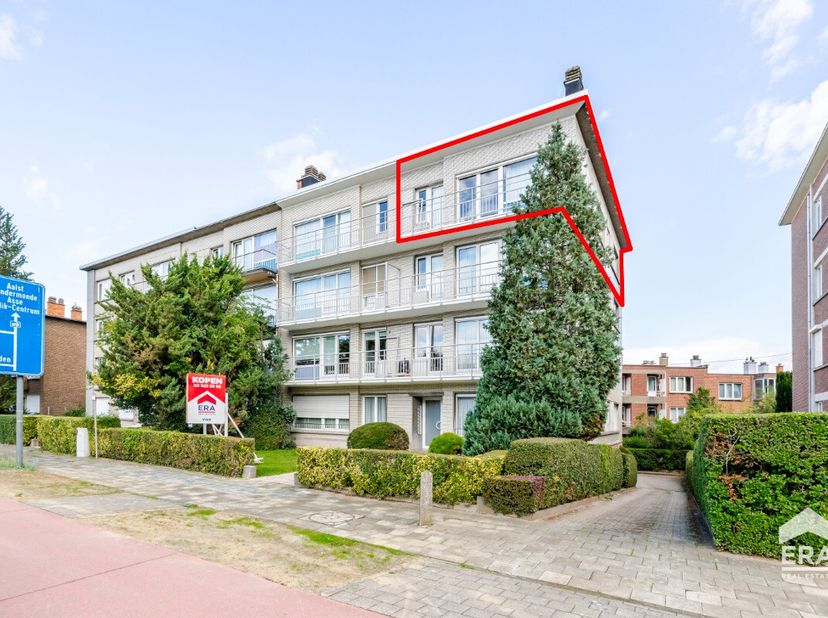 Appartement te koop in Nieuwe Gentsesteenweg 11,
                    1702 Groot-Bijgaarden