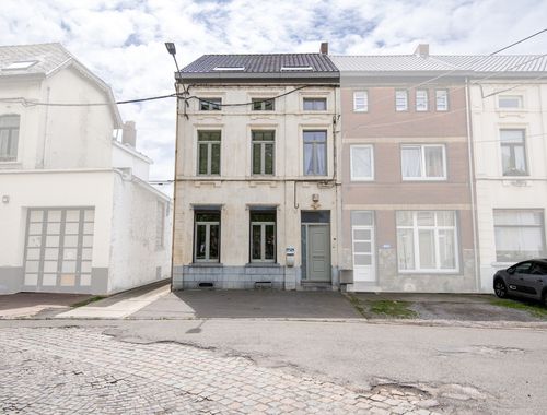                                         Woning te koop in Montignies-sur-Sambre, € 299.000
