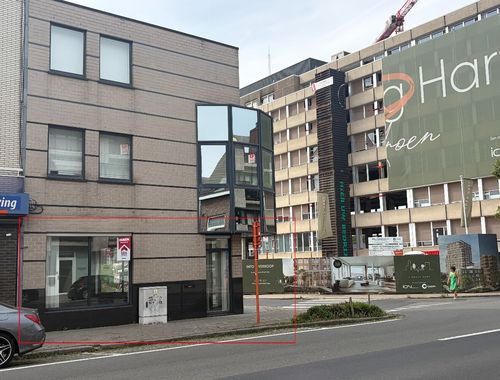                                         Rez-de-chaussée commercial à louer à Roeselare, € 750
