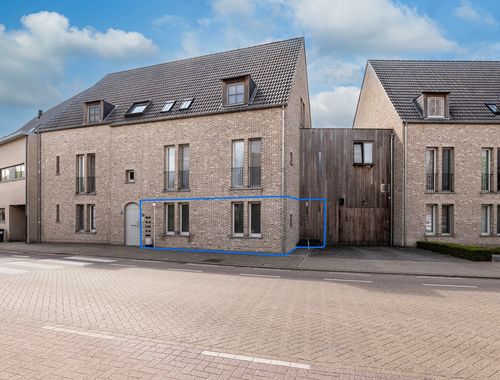                                         Gelijkvloers app. te koop in Vlimmeren, € 375.000
