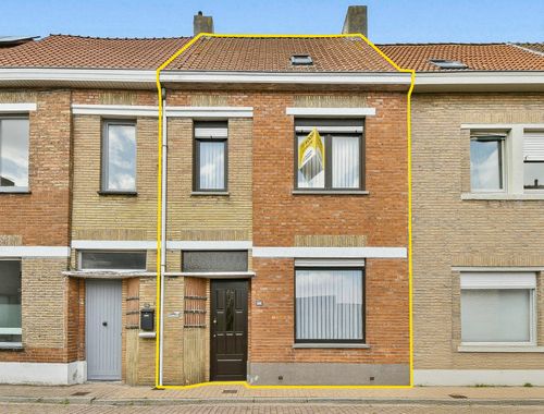                                         Woning te koop in Gistel, € 210.000
