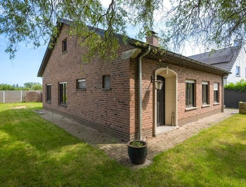                                         Woning te koop in Heusden, € 425.000
