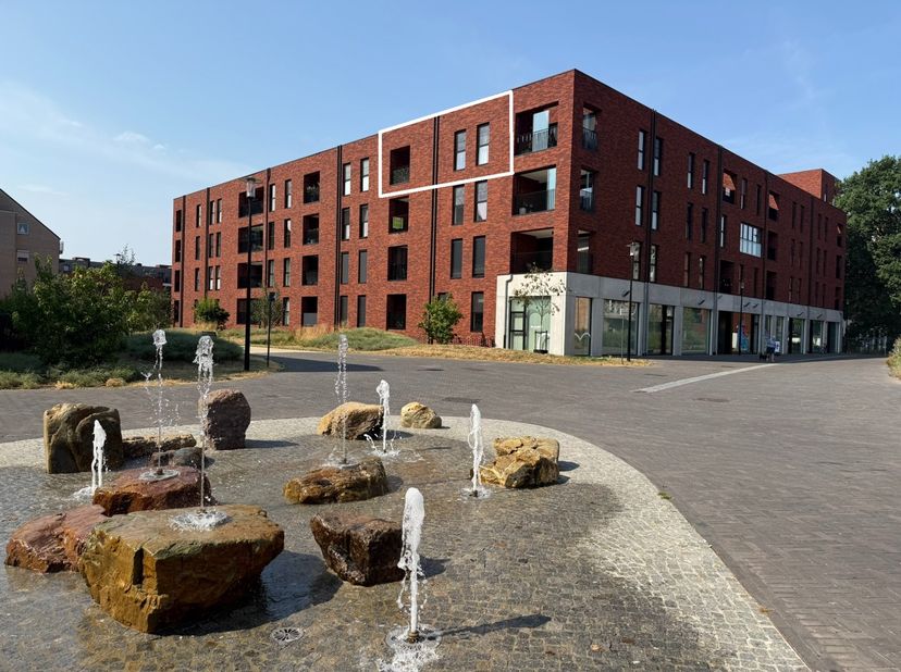 Prachtig instapklaar en energiezuinig appartement met 2 slaapkamers en terras te Pelt.<br />
<br />
Dit modern afgewerkt appartement bevindt zich op d