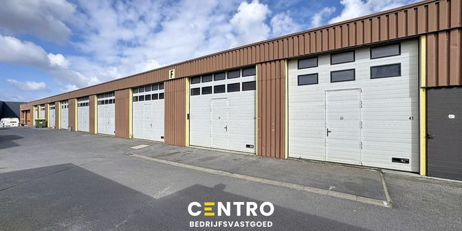Bien professionnel à louer à Mandelstraat 1 boîte 42, 8800 Roeselare