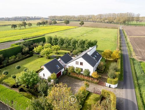                                         Moderne villa te koop in Sint-Kruis, € 1.375.000
