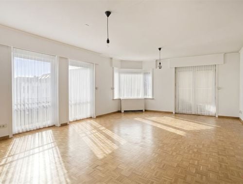                                         Appartement à vendre à Aalter, € 249.000
