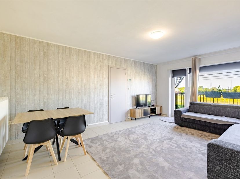 Dit appartement ligt dicht bij de De vallei van de Serskampse Beek en geniet dus van dit prachtige beschermd natuurgebied in de omgeving. Toch heeft u