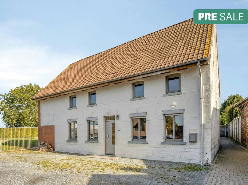 Huis te koop in Grote Herreweg 132,
                    9690 Ruien