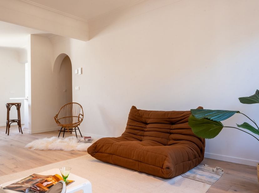 Wat als je elke ochtend wakker werd met licht, rust én je eigen toegang tot een groene tuin?<br />
Op een gegeerde locatie in de Rubenstraat bevindt z