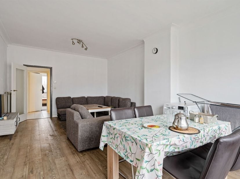 Appartement met twee slaapkamers en mogelijkheid tot aankoop garage te Mechelen<br />
<br />
Ligging: Het appartement is gelegen in de Grote Nieuwed