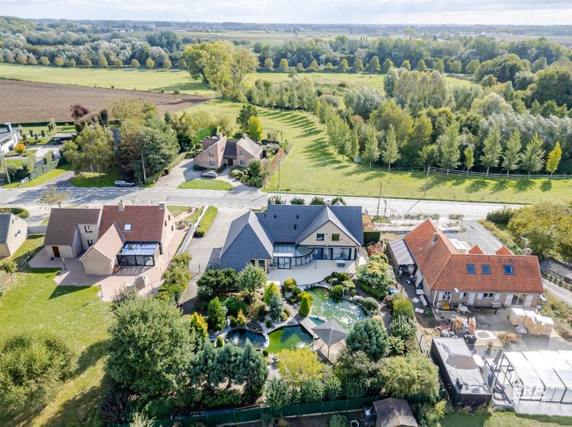 Huis te koop in Chaussée de Warneton 354,
                    7784 Neerwaasten
