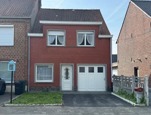                                         Woning te koop in Anzegem, € 195.000
